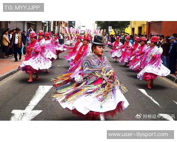 足球场上的瞬间定格与激情碰撞的视觉盛宴